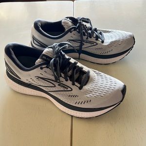 BROOKS GLYCERIN 19